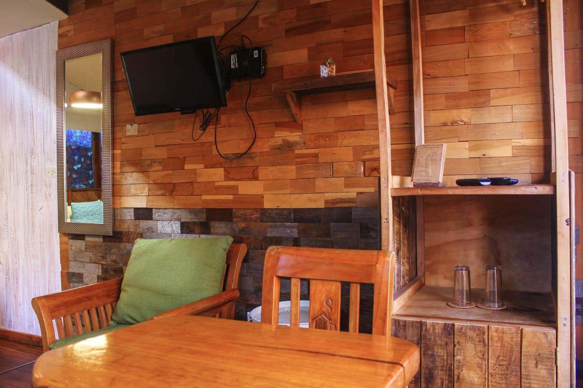 La Araucaria Hosteria Boutique - Ex Lounge Brasil Pucón Szoba fotó